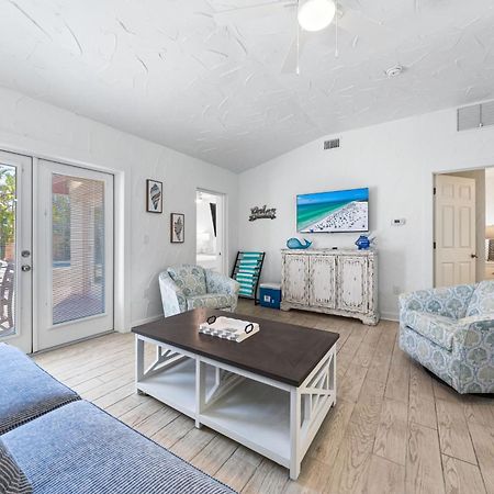 Crescent Beach Villas Сієста-Кі Екстер'єр фото